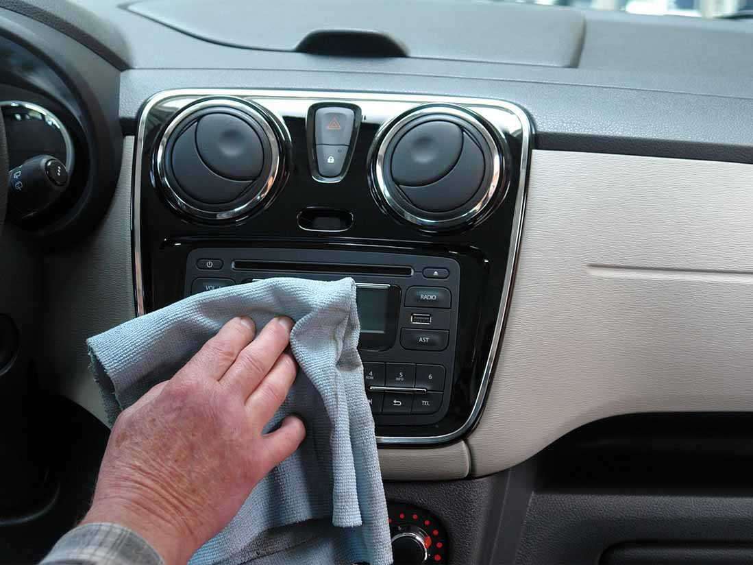 Consejos para eliminar los malos olores de tu coche
