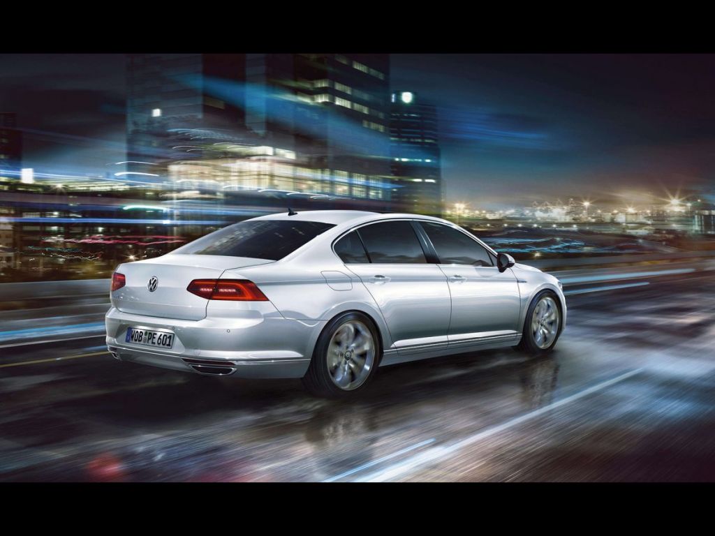 Volkswagen Passat GTE