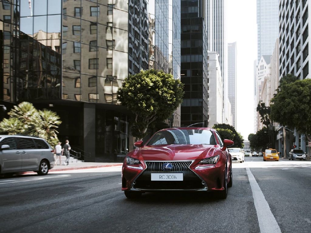 Lexus RC 300h