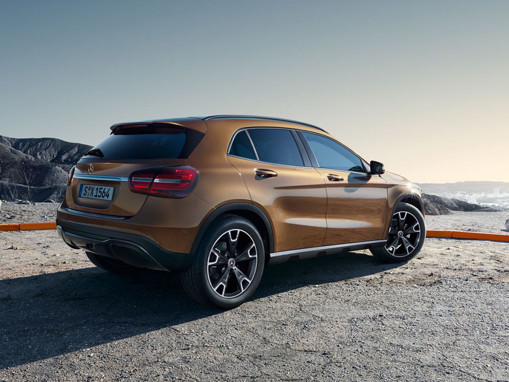 Mercedes-Benz GLA SUV