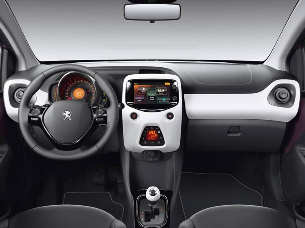PEUGEOT 108 TOP 5P