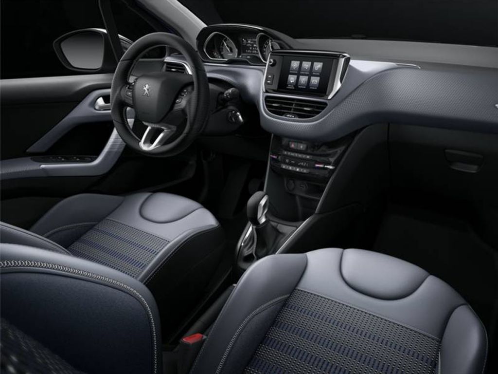 PEUGEOT 208 5 Portas