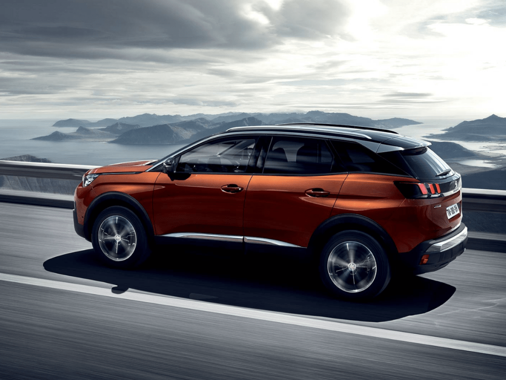PEUGEOT 3008 SUV