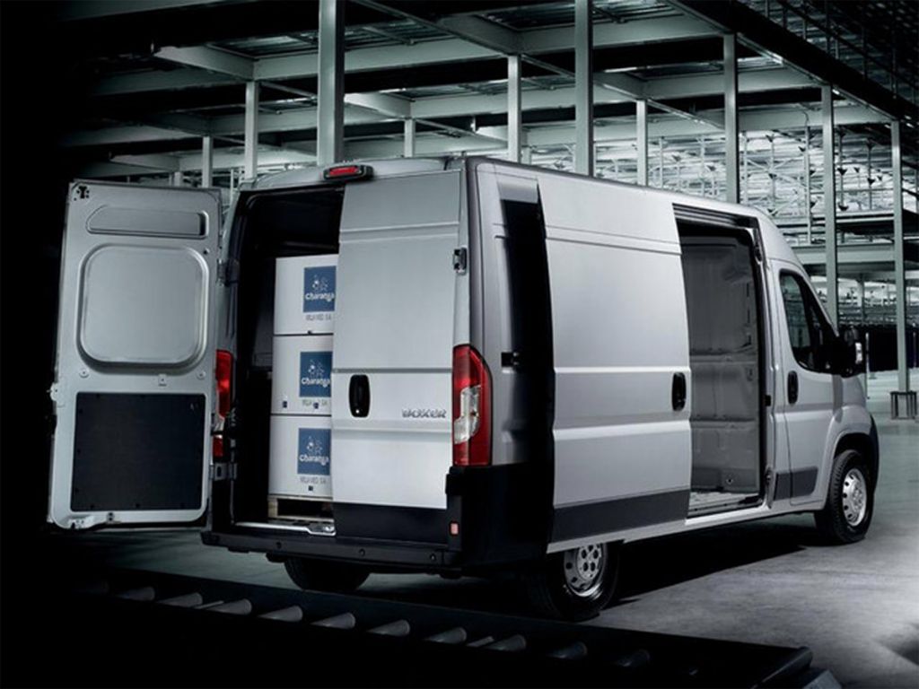 PEUGEOT BOXER FURGÓN