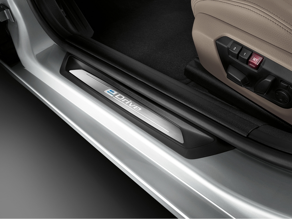 BMW 330e iPerformance