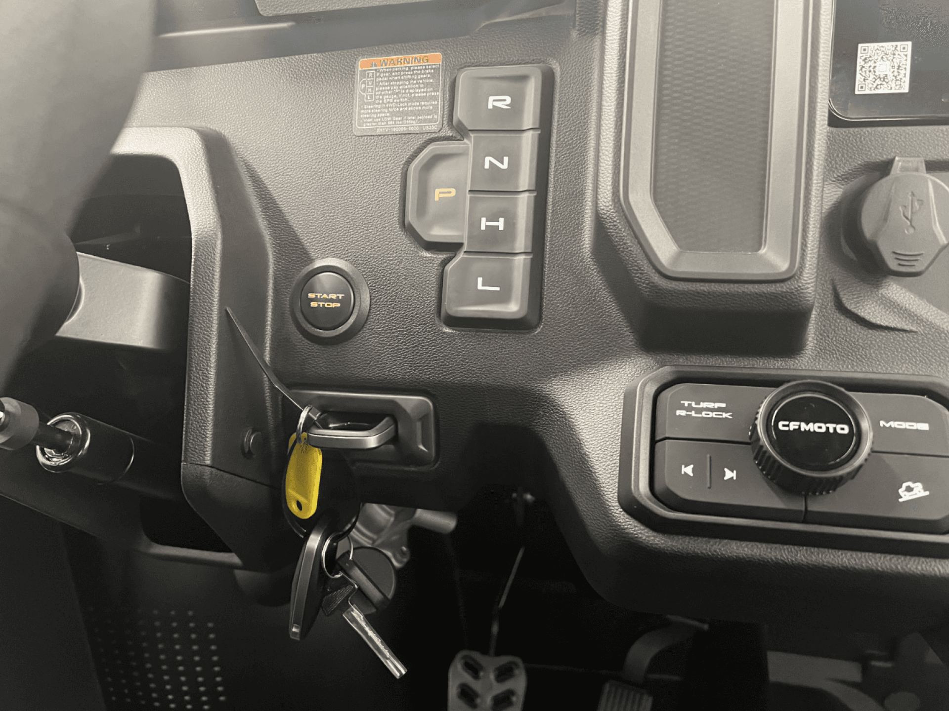 CFMOTO UFORCE 1000 U10 PRO 3PLAZAS + EPS (T1)