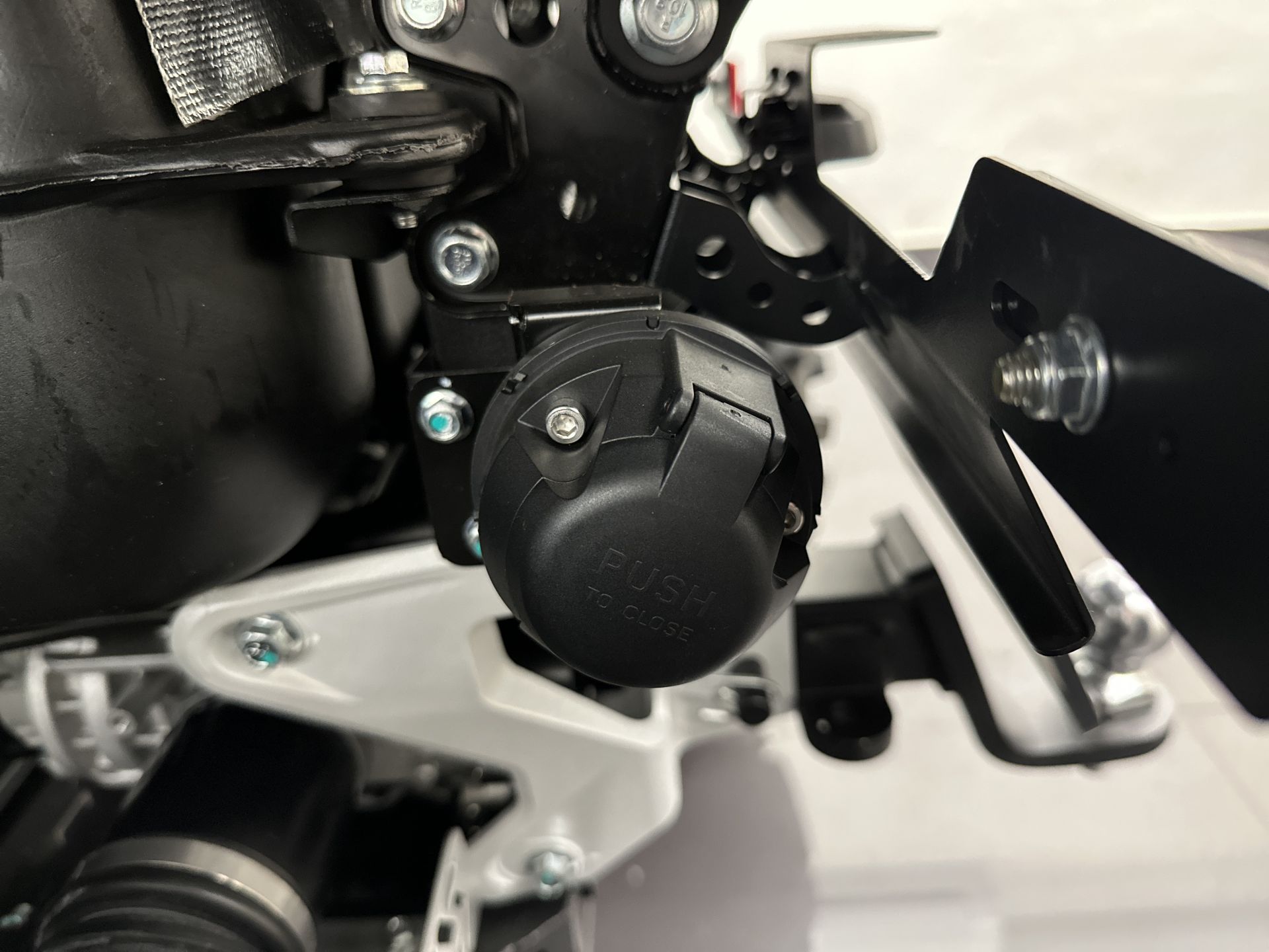 Benda Redstone 550 R2 MD + EPS (T3)