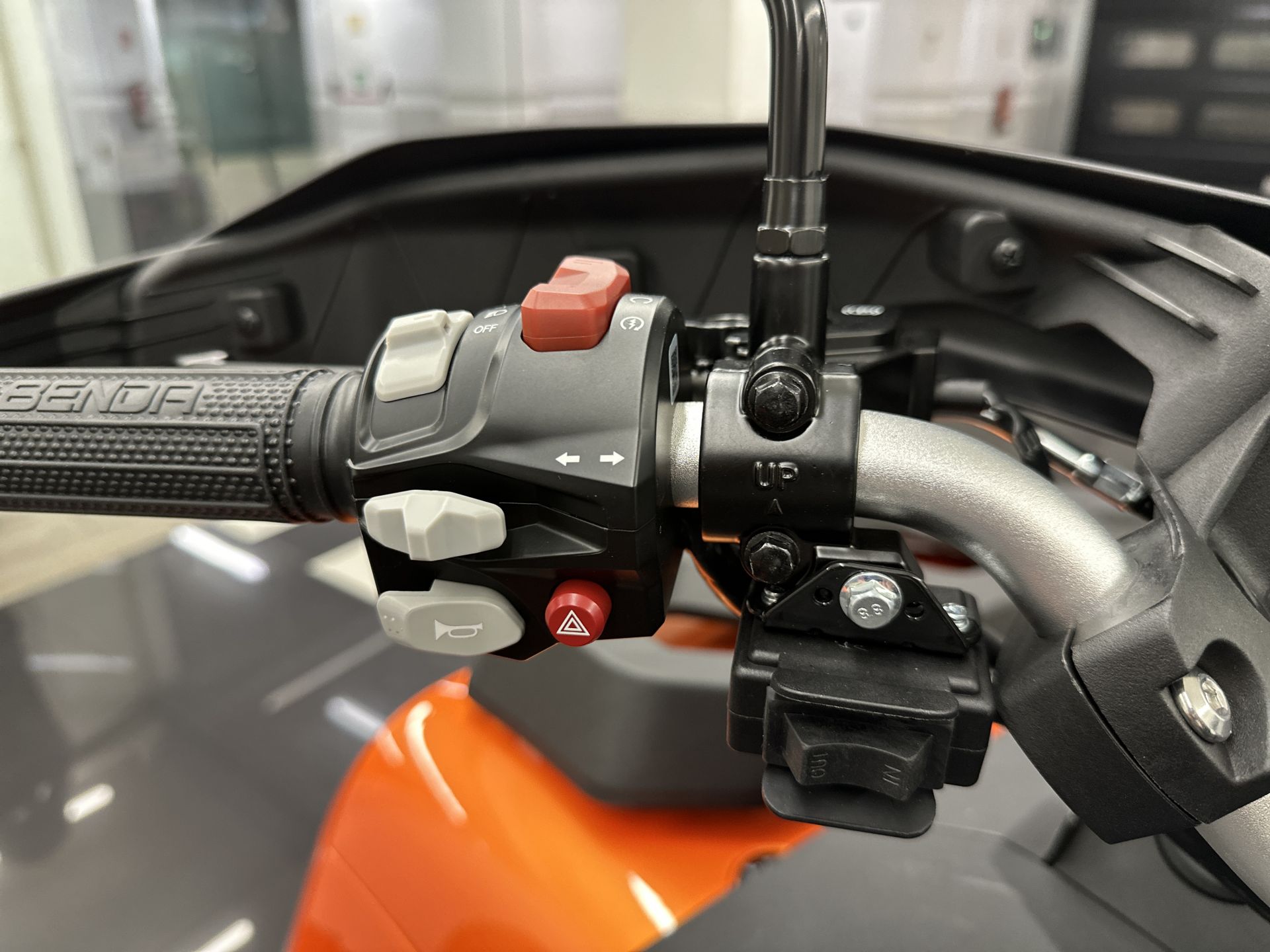 Benda Redstone 550 R2 MD + EPS (T3)