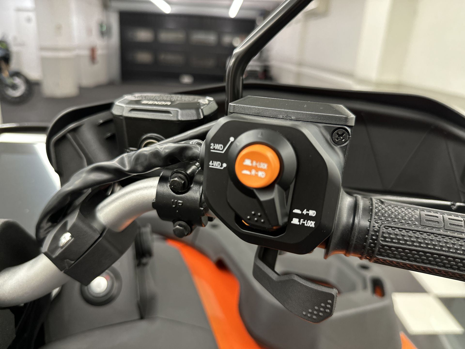 Benda Redstone 550 R2 MD + EPS (T3)