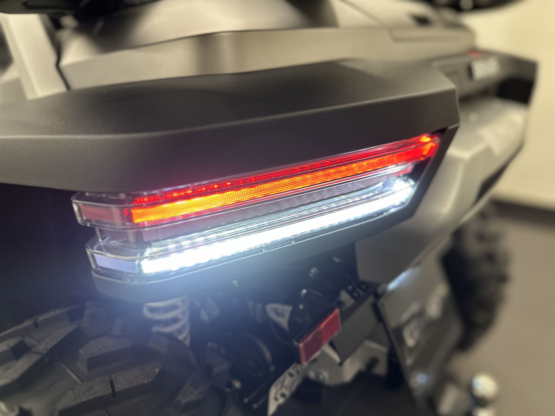 Benda Redstone 550 R2 DL+ EPS (T3)