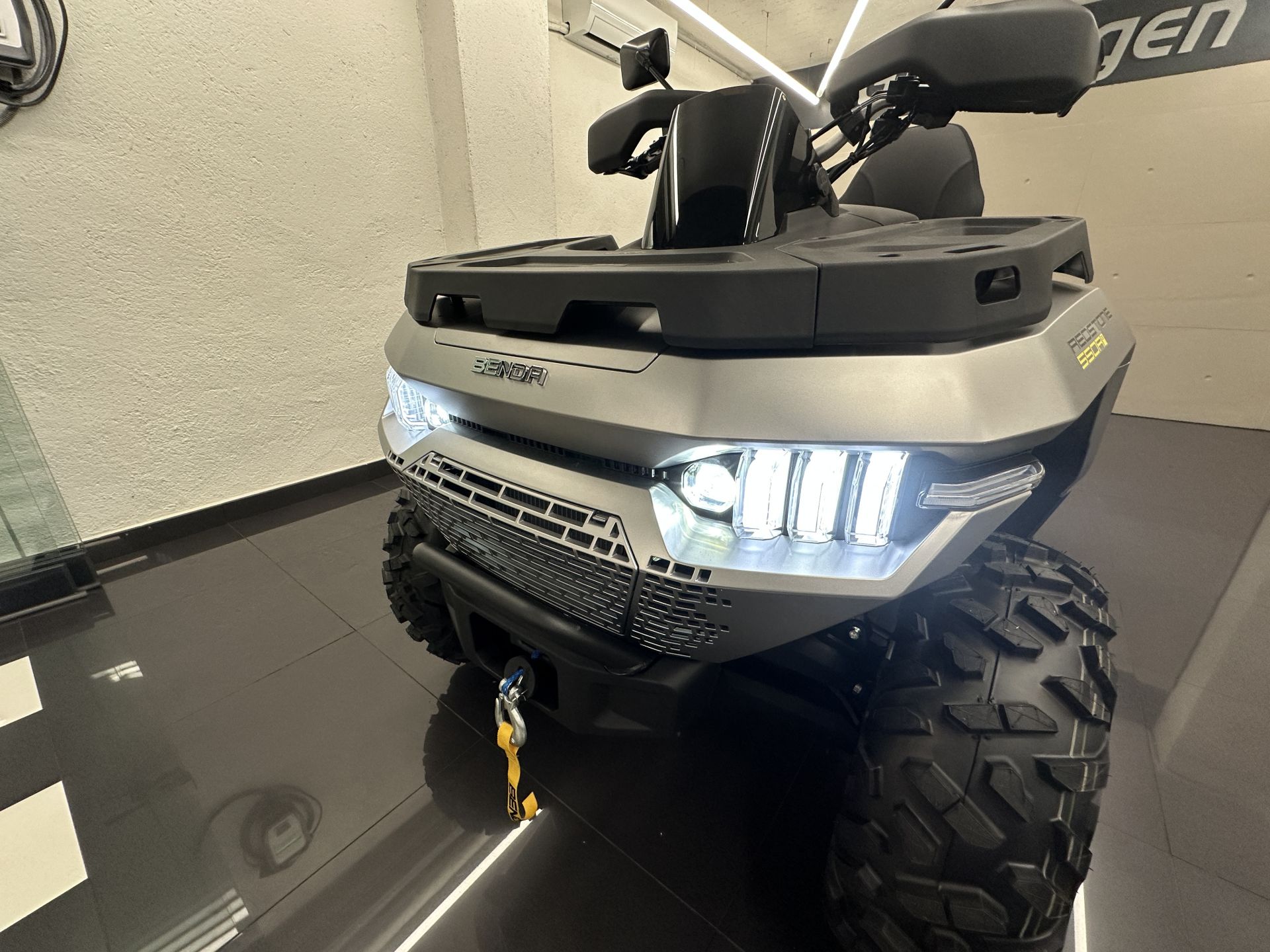 Benda Redstone 550 R2 DL+ EPS (T3)