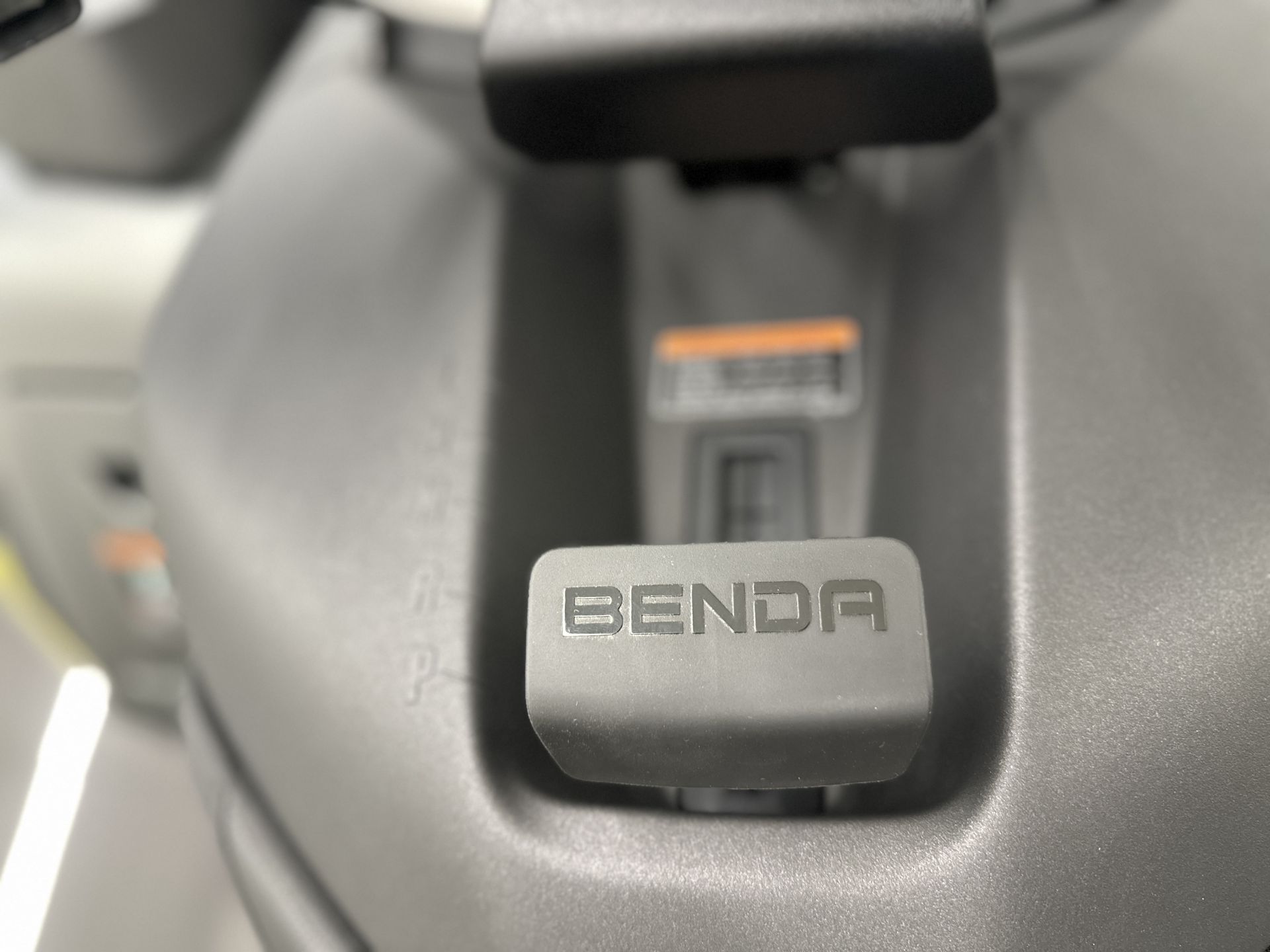 Benda Redstone 1000 R2 + EPS (T3-ROMA)