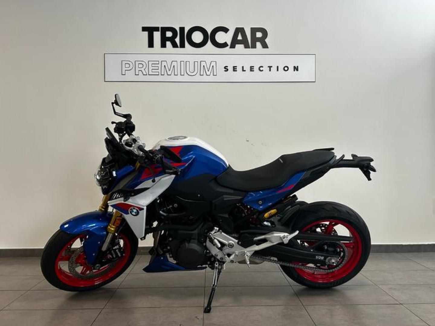 BMW F 900 R 