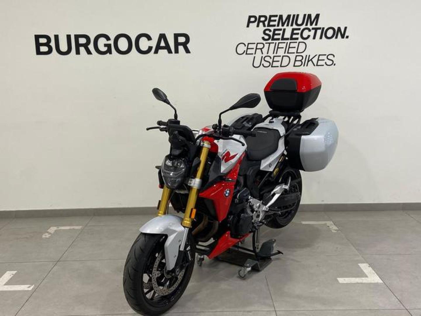 BMW F 900 R 