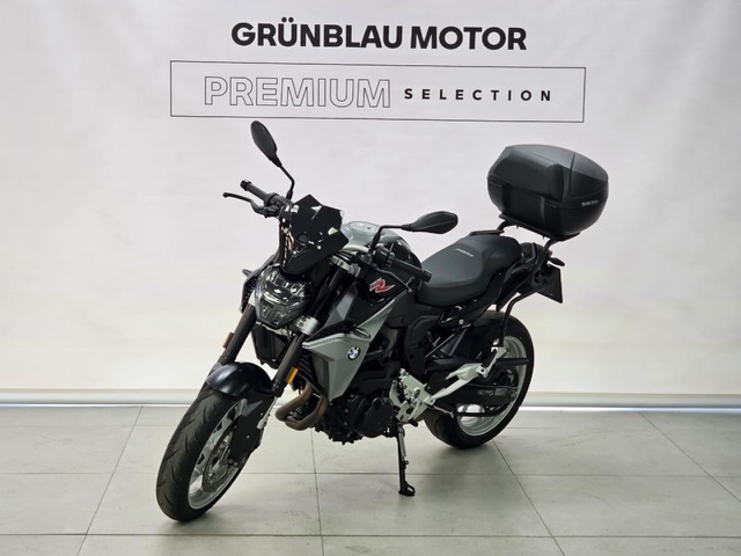BMW F 900 R 