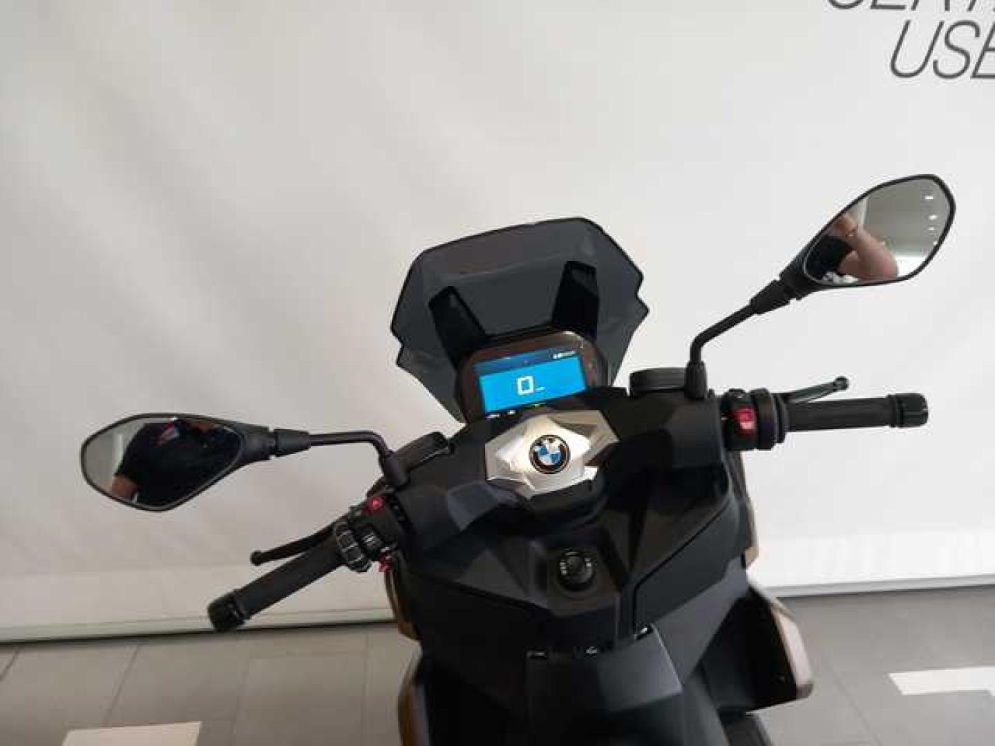 BMW C 400 X