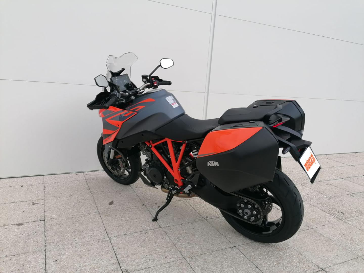 KTM 1290 Super Duke R Super Duke 1.3 GT