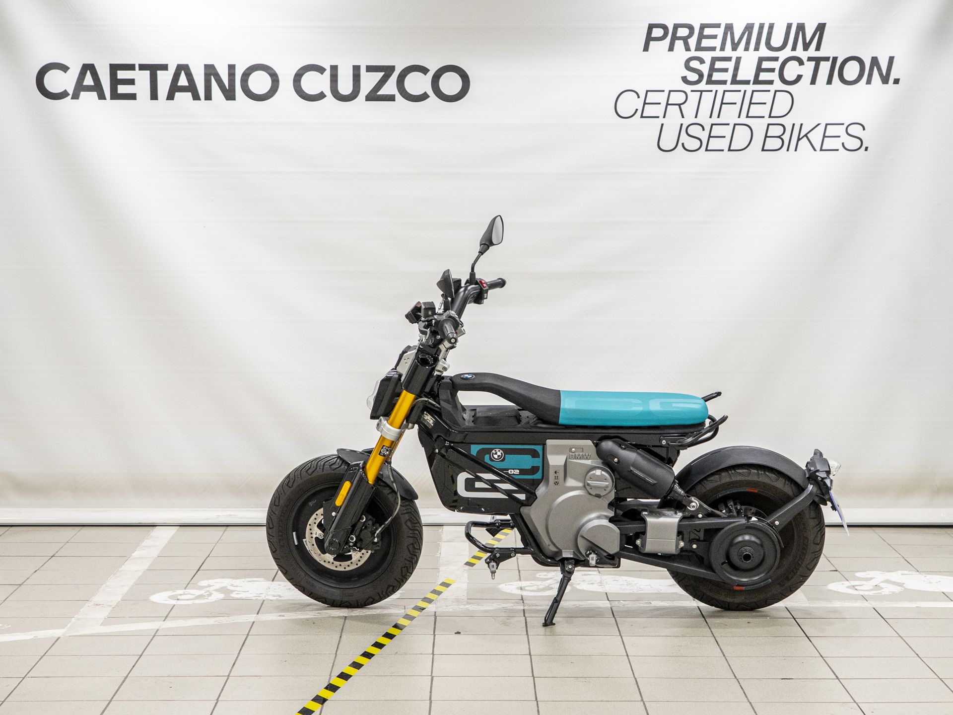 BMW Motorrad CE 02