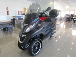 Piaggio MP3 LT de ocasión en Madrid Piaggio MP3 LT segunda mano Madrid