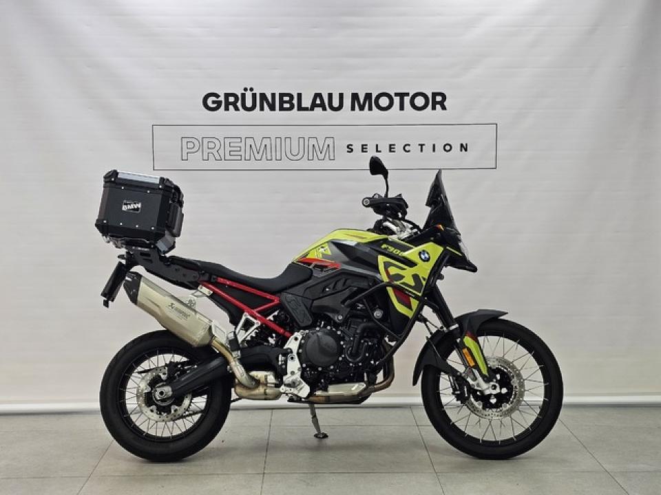 BMW F 900 GS