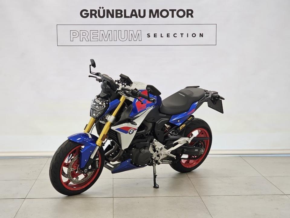 BMW F 900 R
