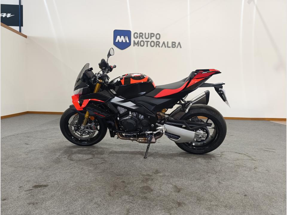 Aprilia Tuono
