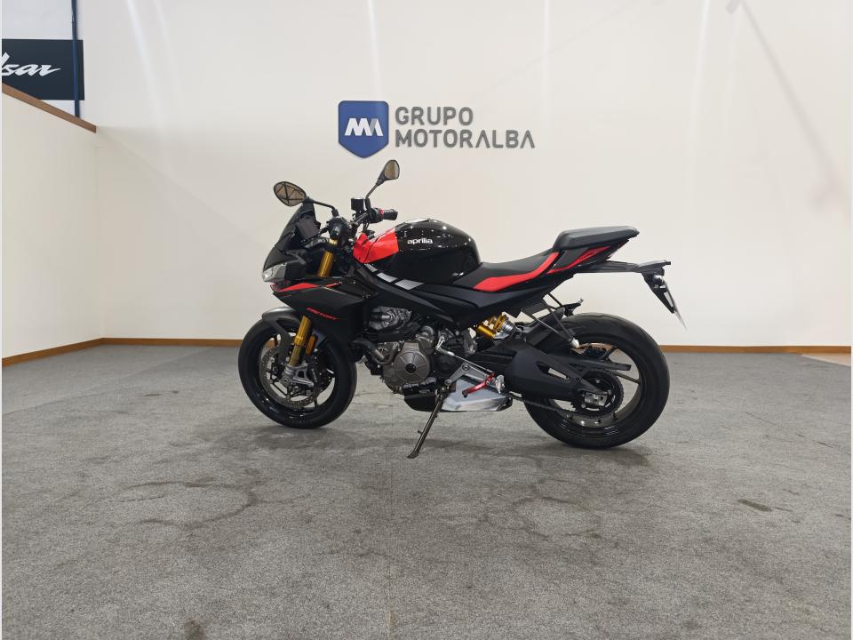 Aprilia Tuono