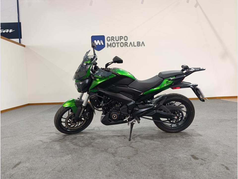 Bajaj DOMINAR 400