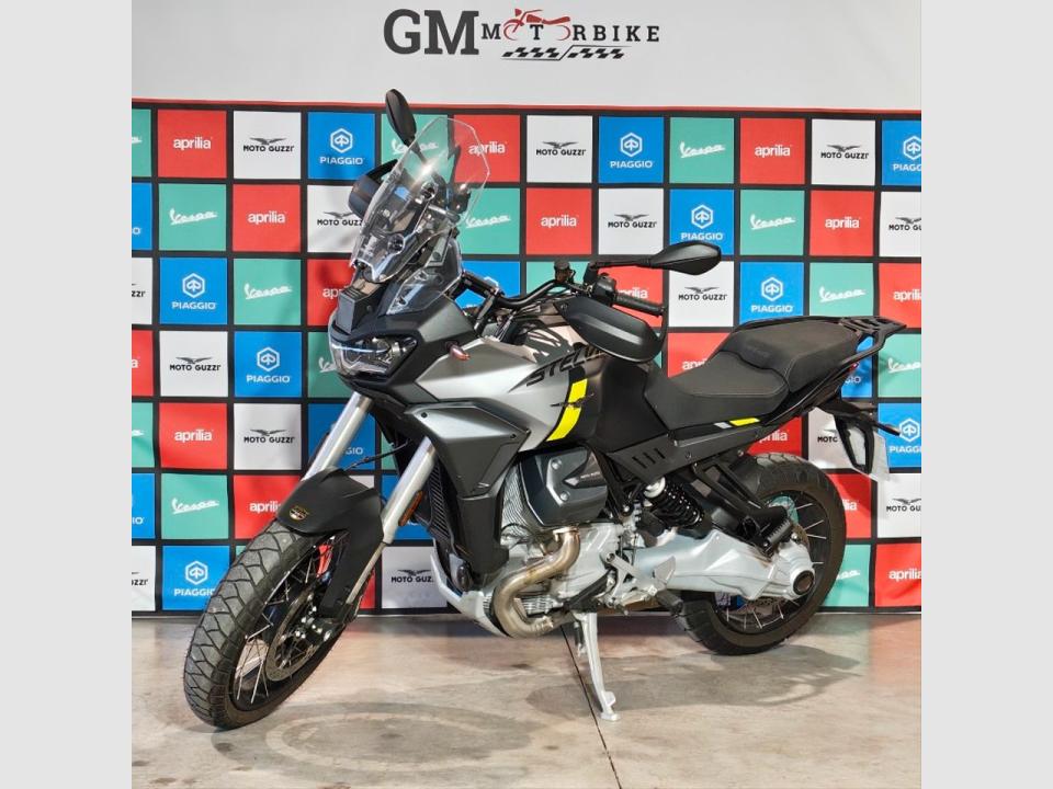 Moto Guzzi Stelvio
