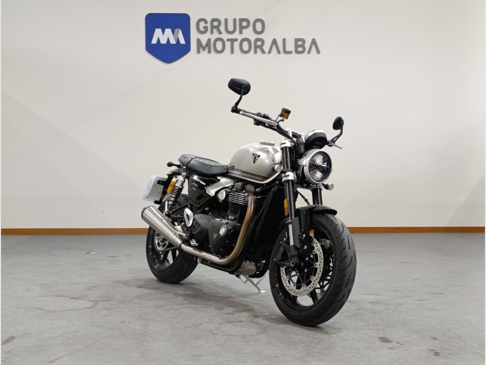 Triumph SPEED TWIN 1200