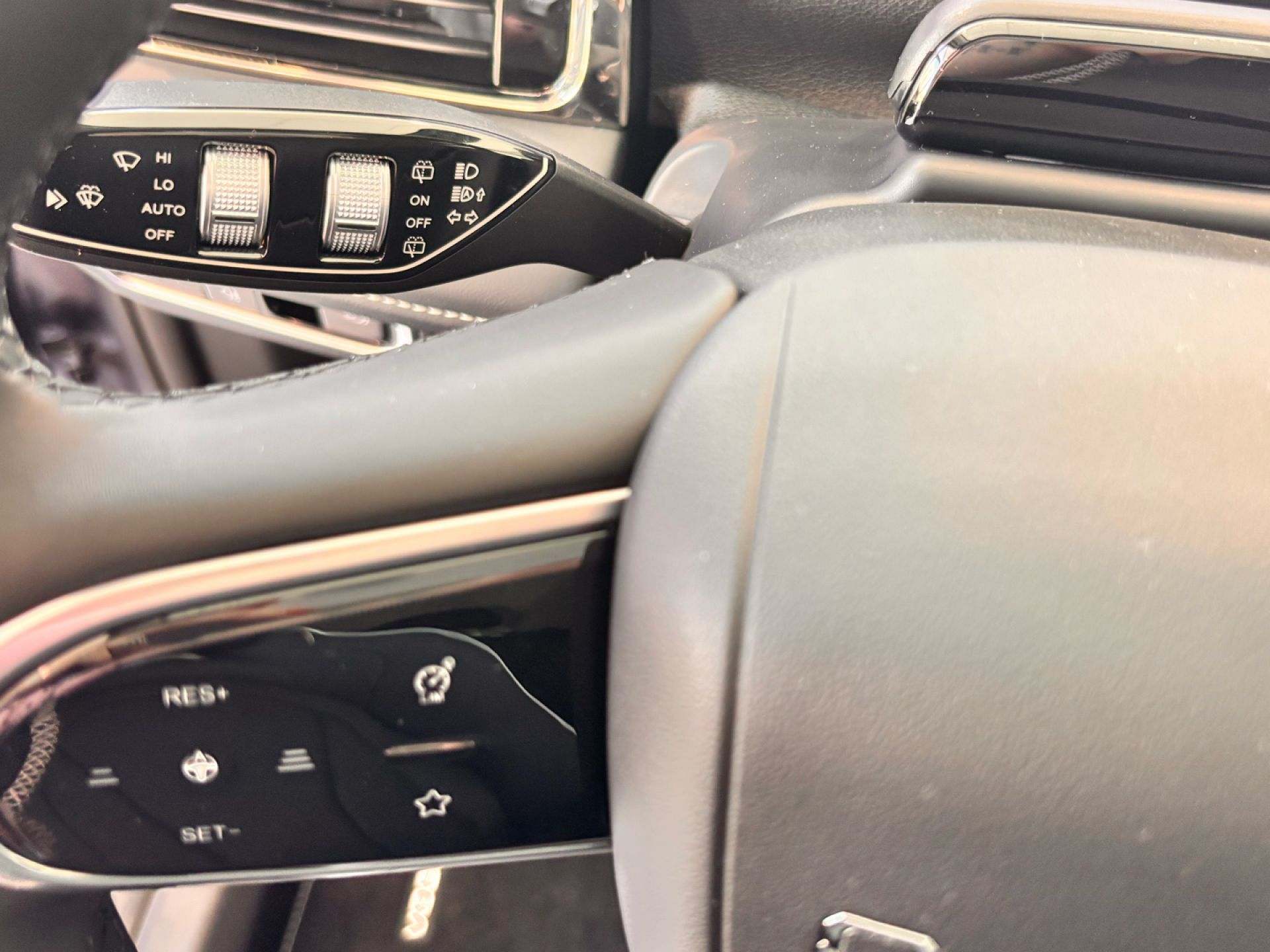 Omoda 5 MY25 - Premium 1.6 TGDI 108kW (145cv)