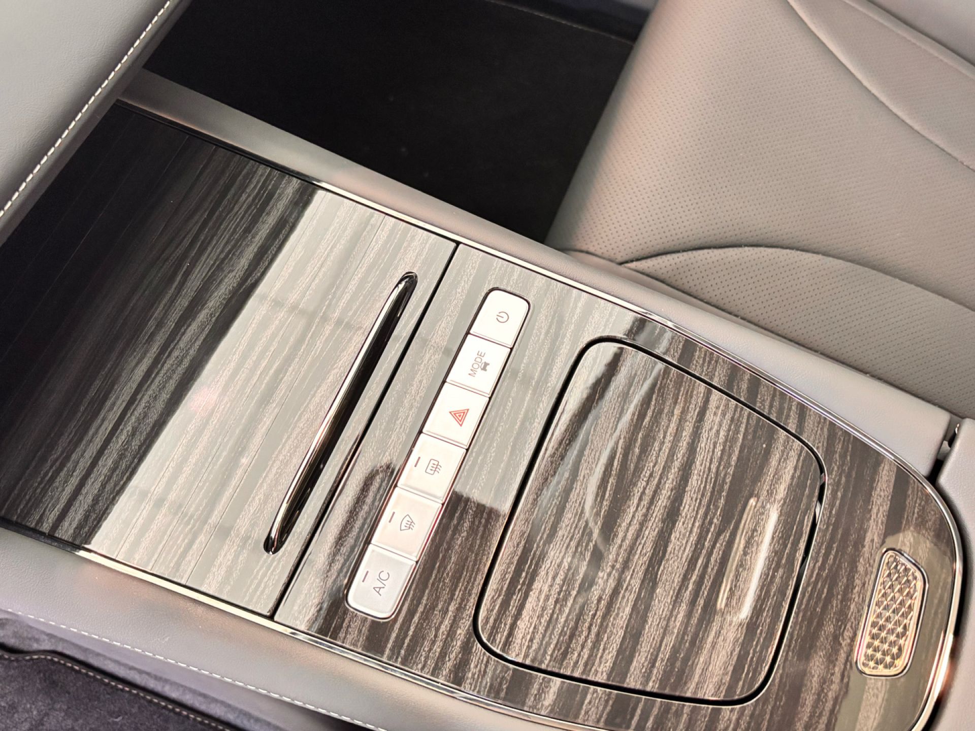 Omoda 5 MY25 - Premium 1.6 TGDI 108kW (145cv)