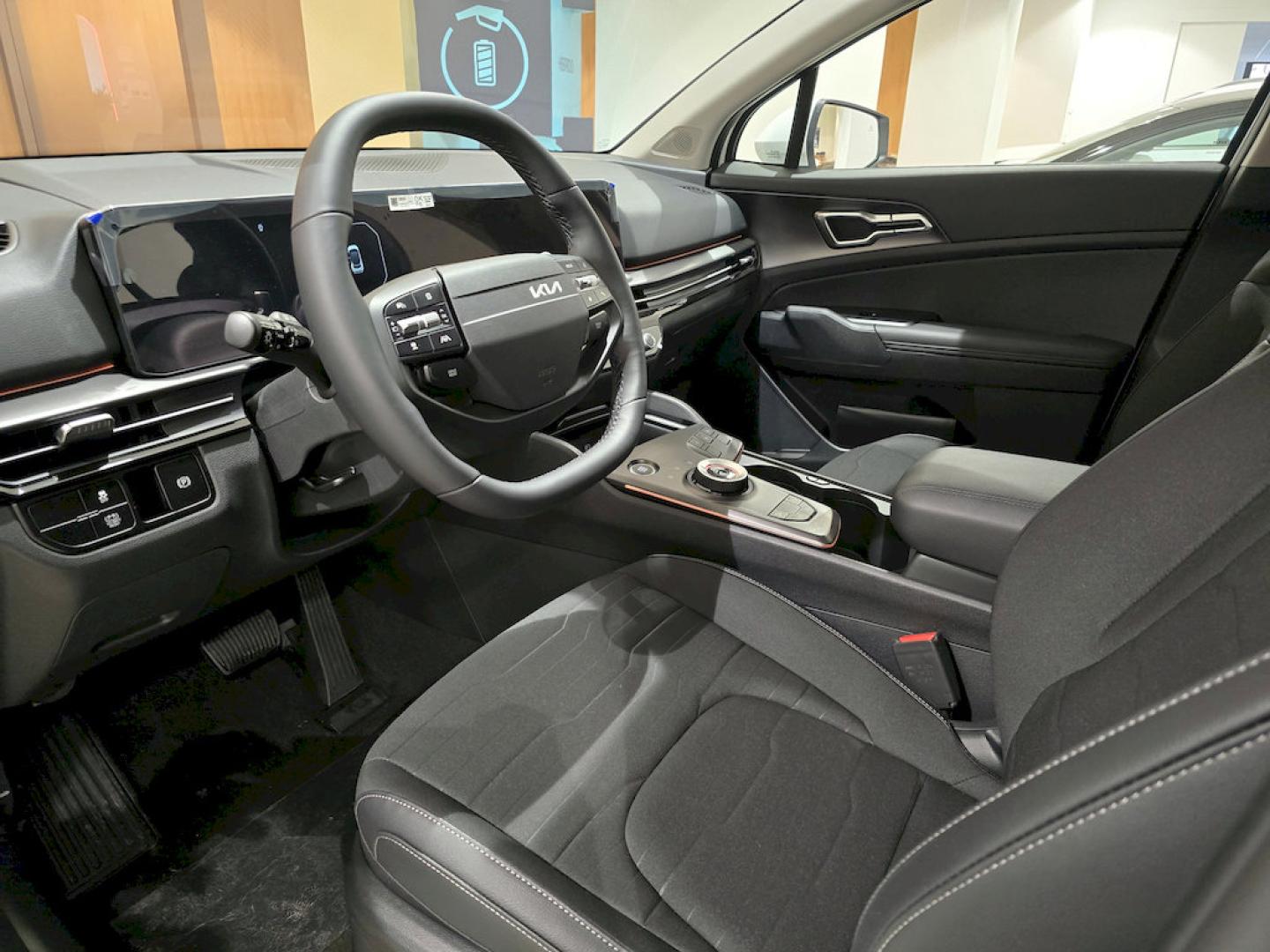 Kia Sportage 1.6 T-GDi HEV 176kW (239CV) Concept 4x2
