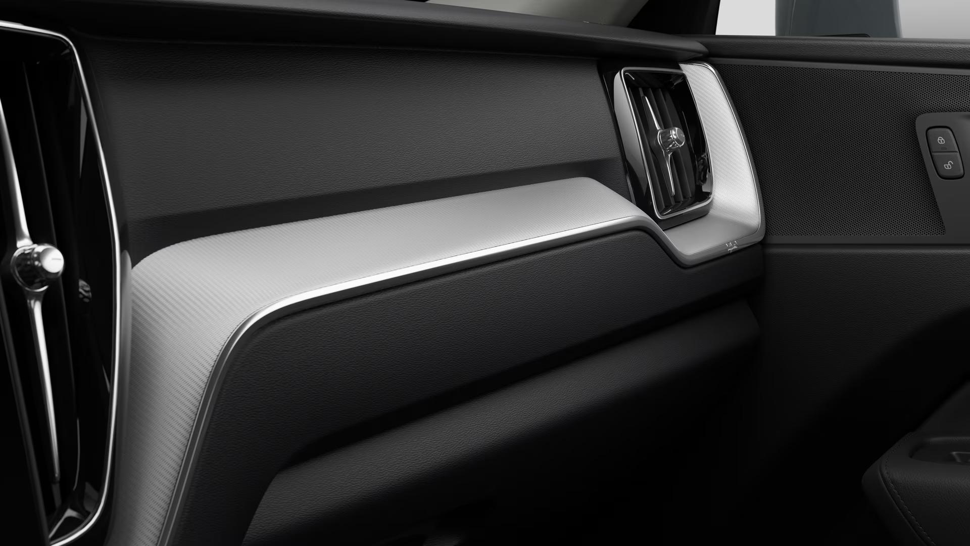 Volvo XC60 2.0 T6 AWD Recharge Core Auto