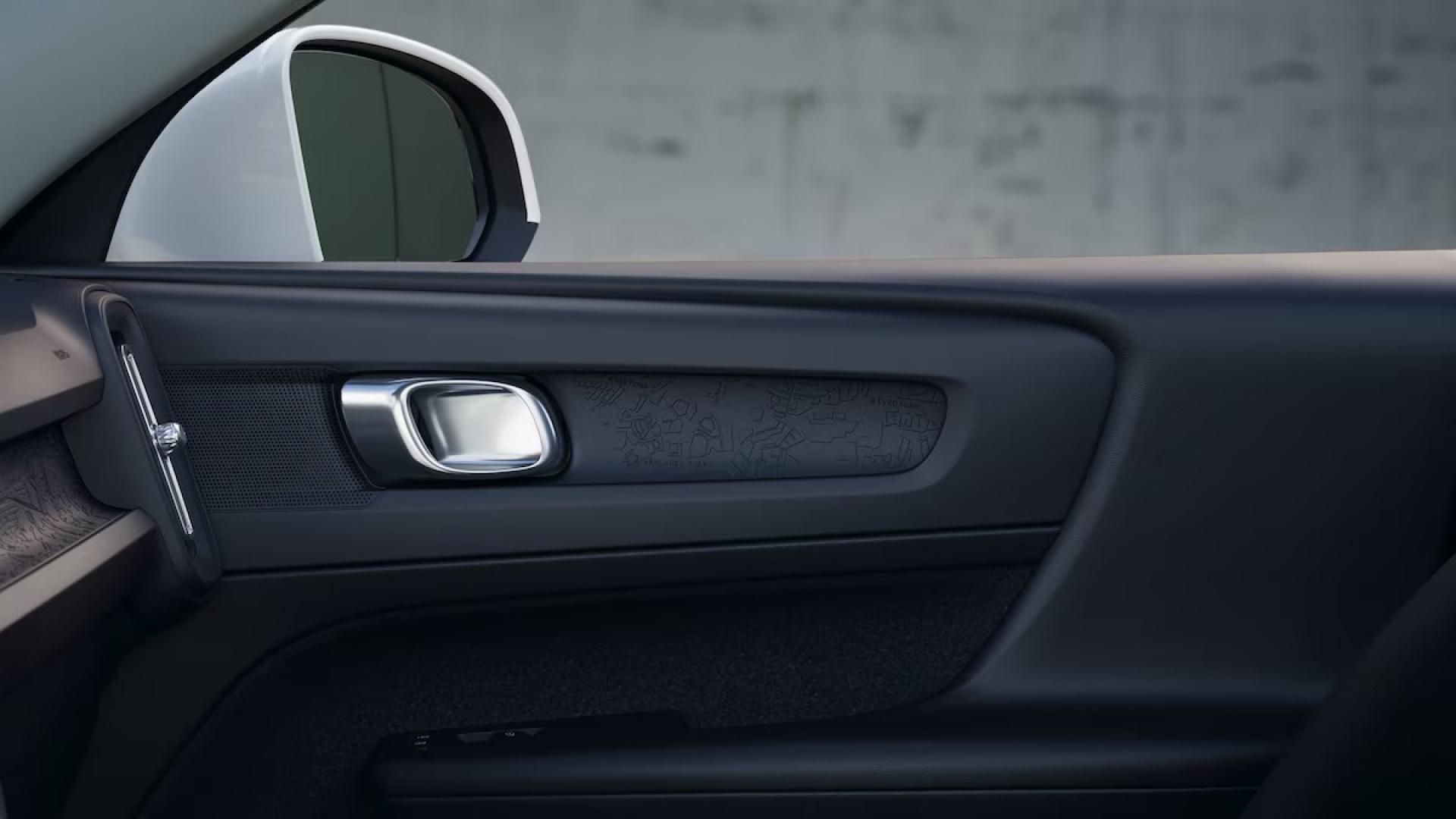 Volvo XC40 2.0 B3 G Essential Auto