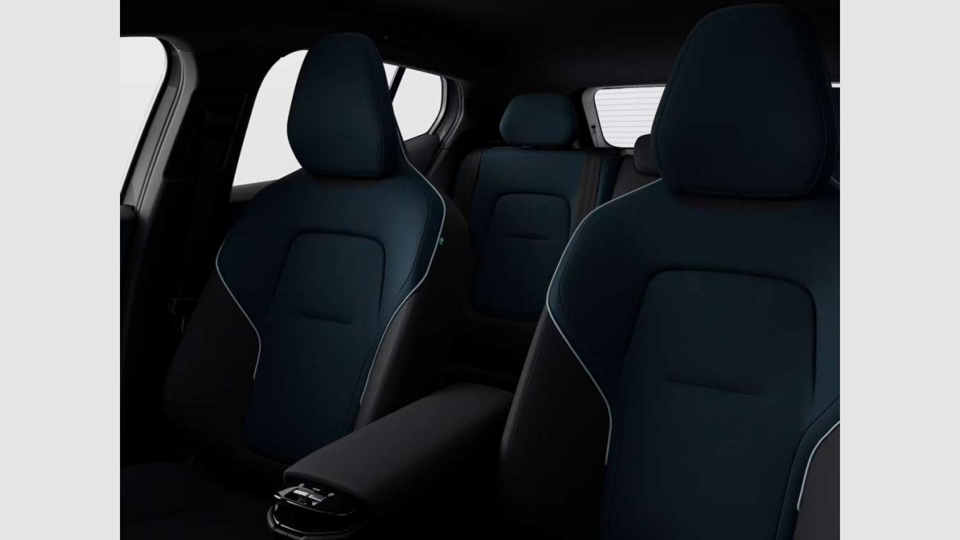 Volvo EX30 Single Motor Core Auto