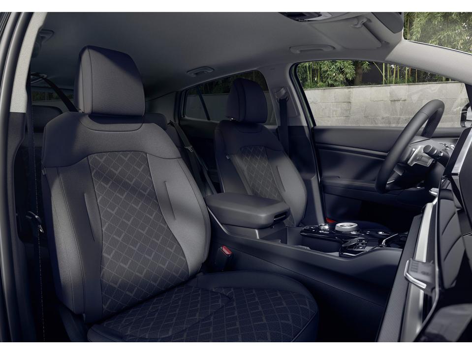 Kia Sportage 1.6 T-GDi MHEV 118kW Business 4x2 DCT