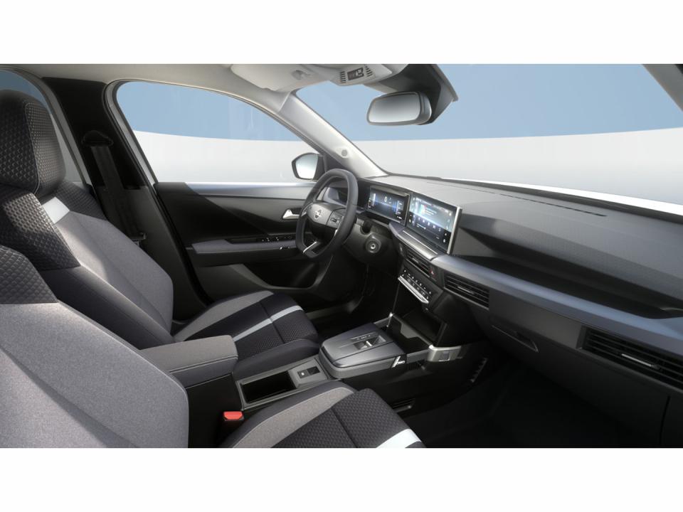 Opel Frontera 1.2T XHT Hybrid eDCT6 81kW GS