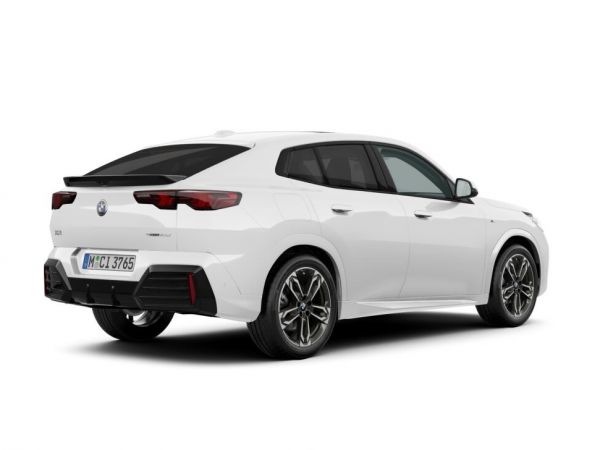 BMW Nuevo X2 sDrive18d DCT