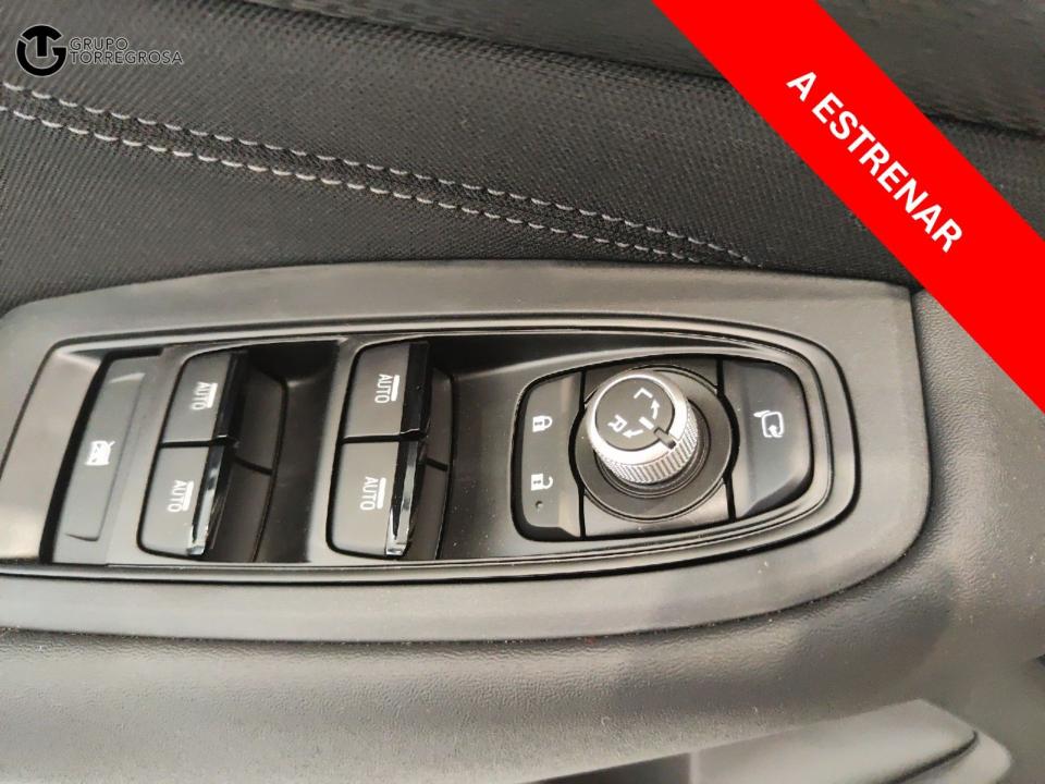 Subaru OUTBACK 2.5i Trek CVT Lineartronic AWD