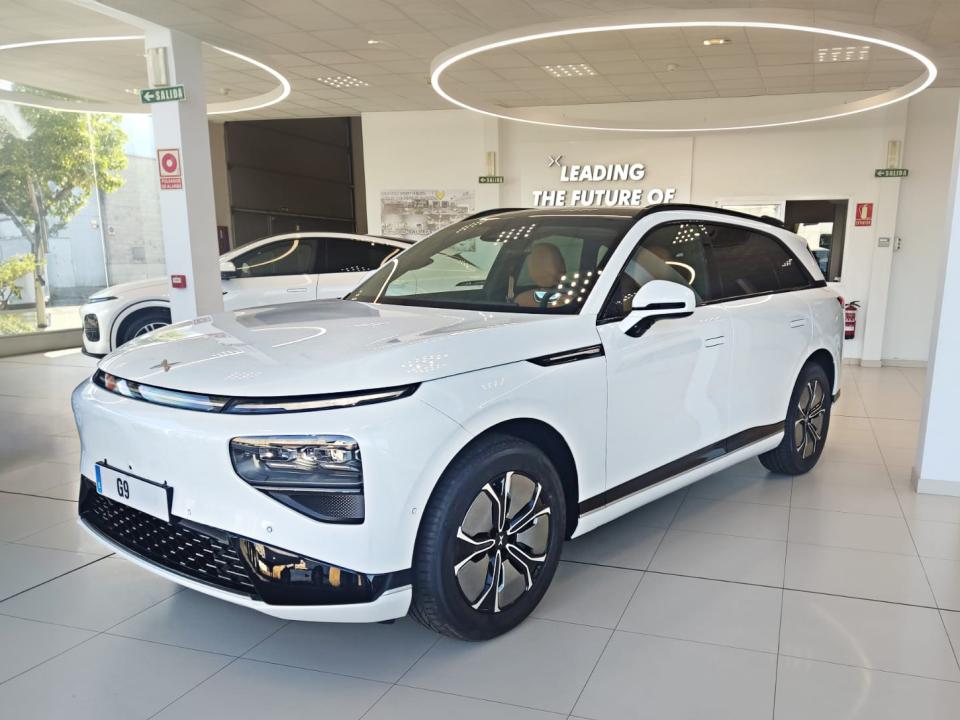 Xpeng G9