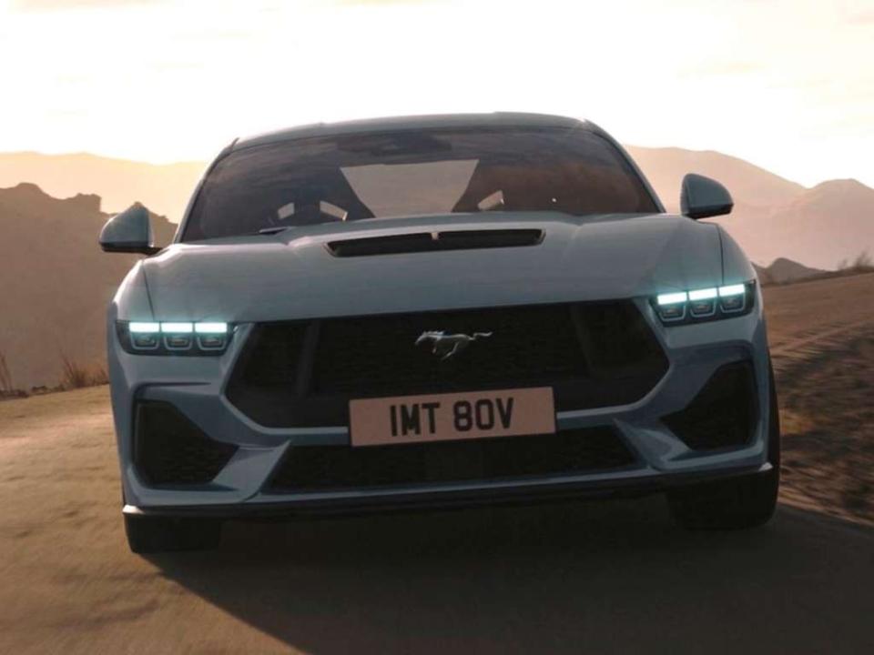 Ford Mustang 5.0 Ti-VCT V8 331kW Mustang GT (Conv.)