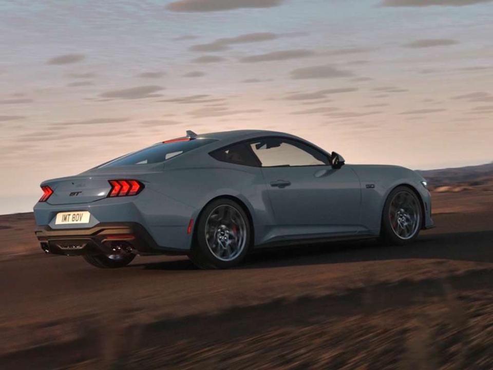 Ford Mustang 5.0 Ti-VCT V8 331kW Mustang GT (Conv.)