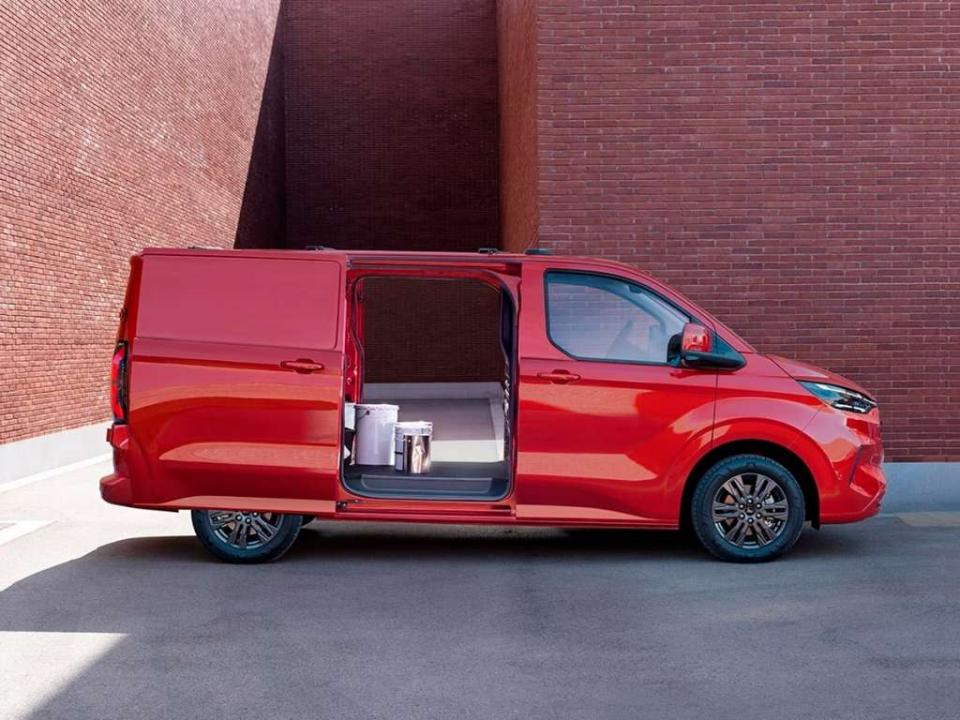 Ford Transit Custom Kombi 2.0 EcoBlue 100kW 320 L1 Trend AT