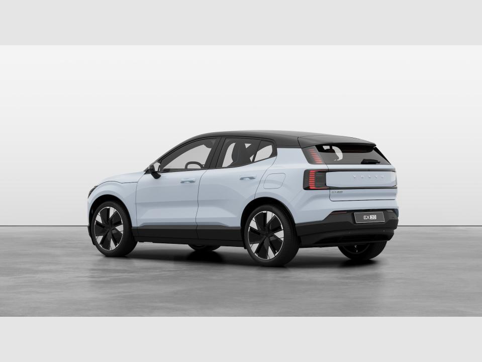Volvo EX30 Single Motor Extended Range Plus Auto