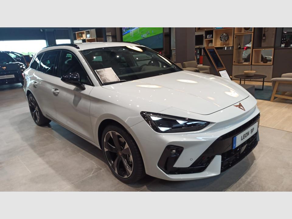 Cupra León