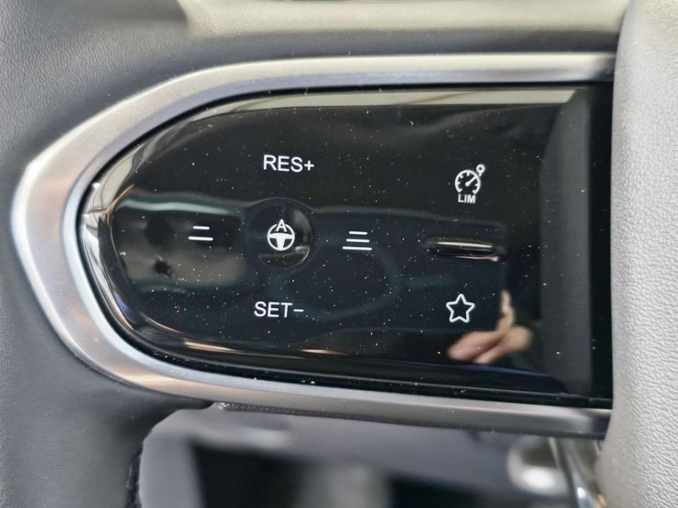 imagen swiper vehículo 8