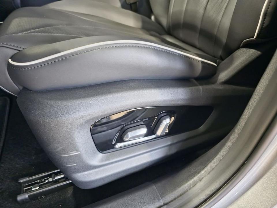 imagen swiper vehículo 16