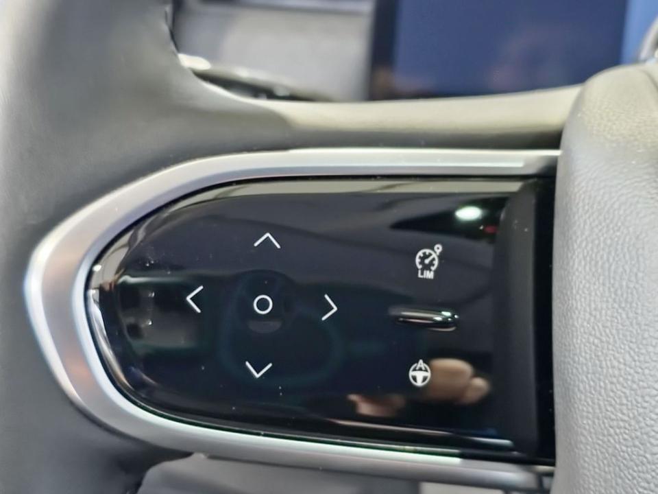 imagen swiper vehículo 15