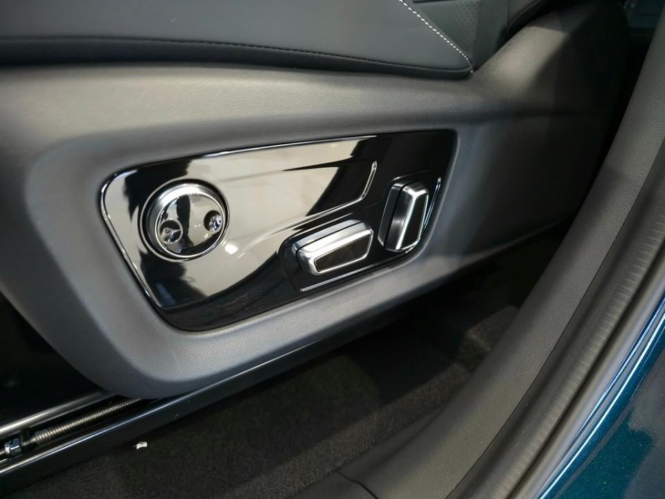 imagen swiper vehículo 15